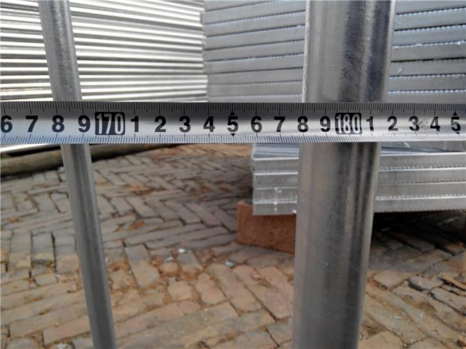 Barricadas de acero galvanizado de trabajo pesado Concierto Bajo mantenimiento 3