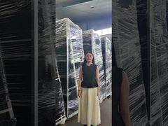 Valla 3D verde sobre paleta de madera enviada a Filipinas