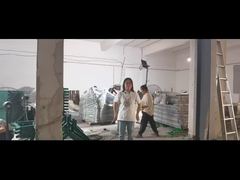 Video de producción del poste de V Mesh Fence