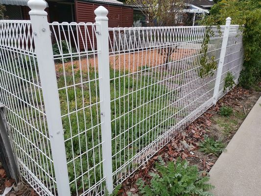 calidad  Triangle Black Steel Bending Roll Top Fence Hot Dipped Galvanized Fábrica