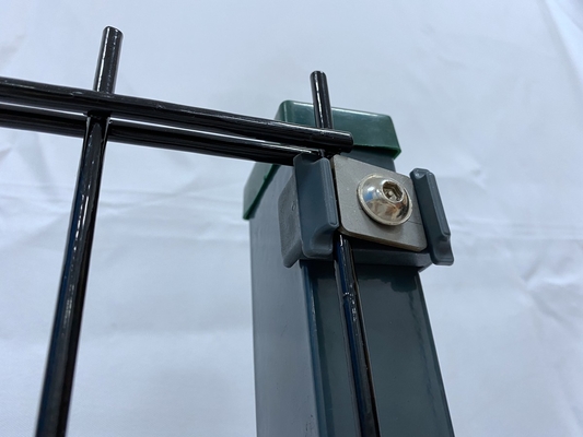 Recinto de alambre doble galvanizado en polvo 656 868 Para la escuela