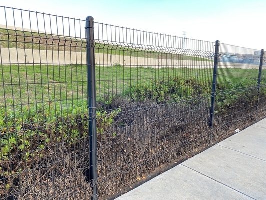 Recinto 3D revestido con PVC Recinto de malla de alambre soldado para seguridad y jardinería