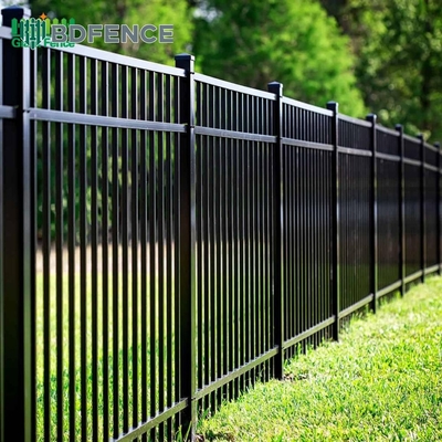 En polvo negro revestido Villa pequeña / patio fronterizo Paneles exteriores de aluminio cercas de jardín metálicas decorativas