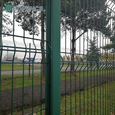 Inicio Seguridad al aire libre Valla de alambre curvado soldado 3D Valla de jardín de PVC curvado soldado