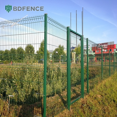 4 X 4 Jardín exterior Metal cercas 3D de malla de alambre soldado cercas 3D con alambre de acero bajo en carbono