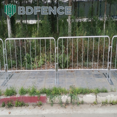 Carro sostenible Barreras de multitud de metal de 47 pulgadas Cercas temporales de la piscina