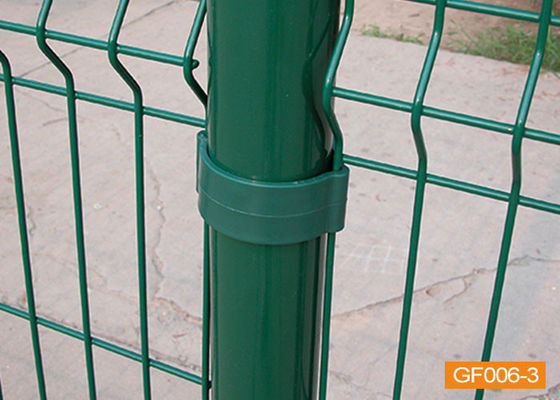 Pulverice el marco metálico V Mesh Security Fencing de la capa 50*50m m