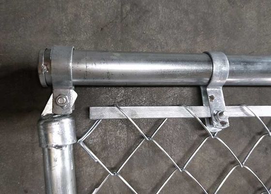 Venta caliente Deportes Campo de béisbol cerco de enlace de cadena de diamantes galvanizado