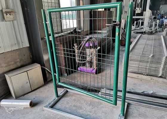 Stock 1m Puertas de la cerca de la granja 3d panel de malla soldada para el jardín