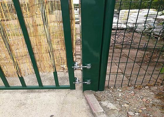 El tubo de acero ISO14001 soldó con autógena las puertas de jardín ligeras del metal