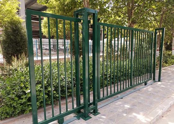 El PVC cubrió las puertas de jardín de la seguridad del metal soldado con autógena de 60*60m m