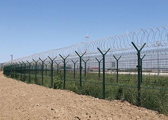 Pvc revestido galvanizado cercas antiascensión de alta seguridad para el aeropuerto
