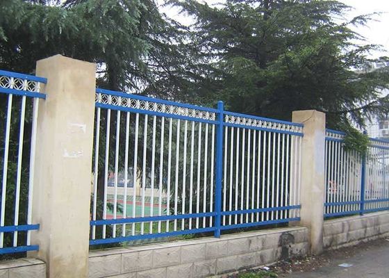 Cercas de acero de jardín galvanizadas con punta de lanza negra paneles de acero tubulares de 1.8*2.4m