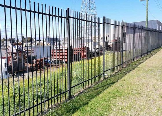 Jardín negro moderno Zinc Post cuadrado paneles de tubos de hierro forjado cerco de acero con 7 pies de ancho