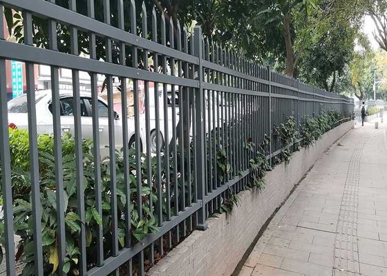 Los 8ft alta longitud de acero residencial de Mesh Fencing el 10-50m del alambre del jardín