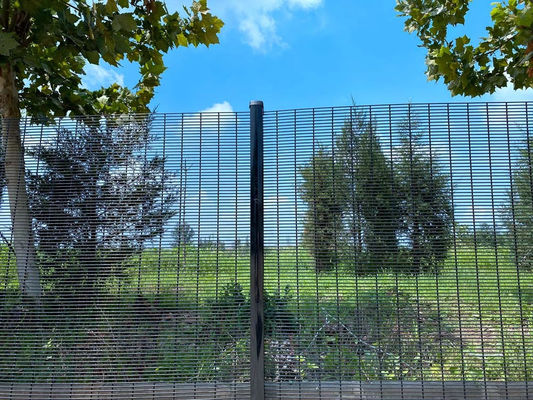 Valla de seguridad anti de la subida de la prisión recubierta de polvo montada fácilmente