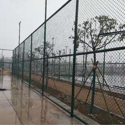 Paneles de cercas de enlace de cadena recubiertos de PVC en negro para puertas de trellis