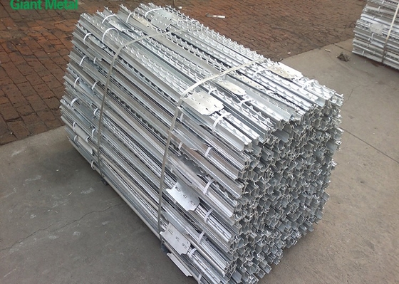 La cerca European Standard Steel tachonó alto del poste los 2.4m de T