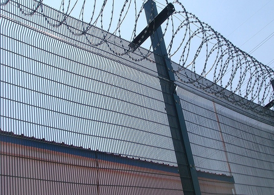 Seguridad anti protectora de la subida de Spike Net 4m m que cerca la barandilla 358