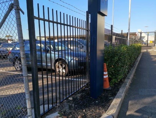 Cerco de seguridad de acero tubular personalizable ideal para uso comercial y residencial
